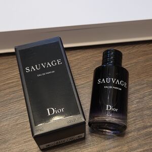 Dior Sauvage Eau de Parfum - Black/Deep Amethyst Bottle Travel Size 10ml